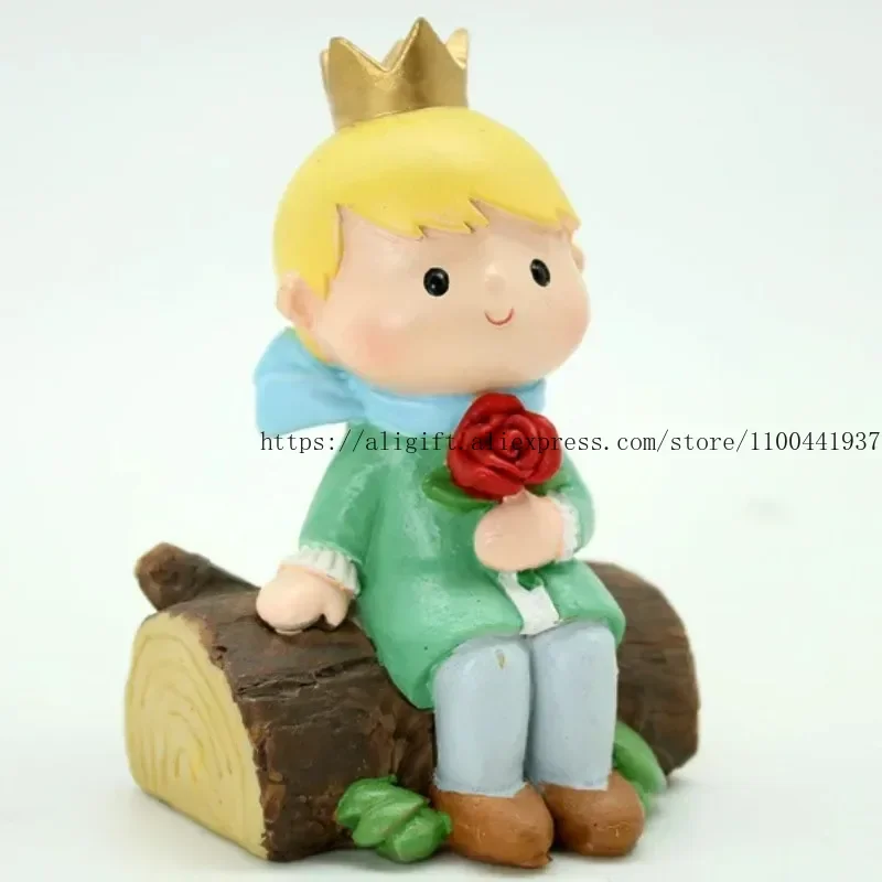 Creative Gift Birthday Cake Decoration Cartoon Little Prince Themed Accessory Set for Child\'s Milestone Celebration
