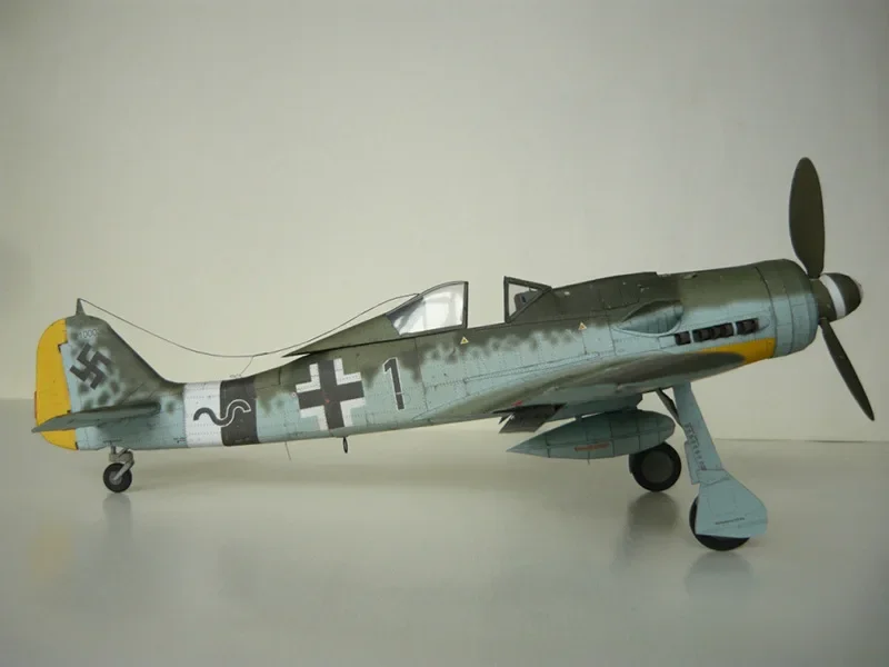 1:33 Scale Germany FW 190 D-9 WWII Fighter Aircraft PAPER Model KIT Handmade Toy Puzzles Military Model