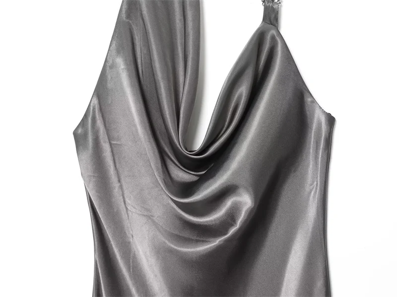 Abito da donna 2025 Autunno Nuovo stile Abito lungo in raso con perline asimmetrico grigio Elegante e grazioso