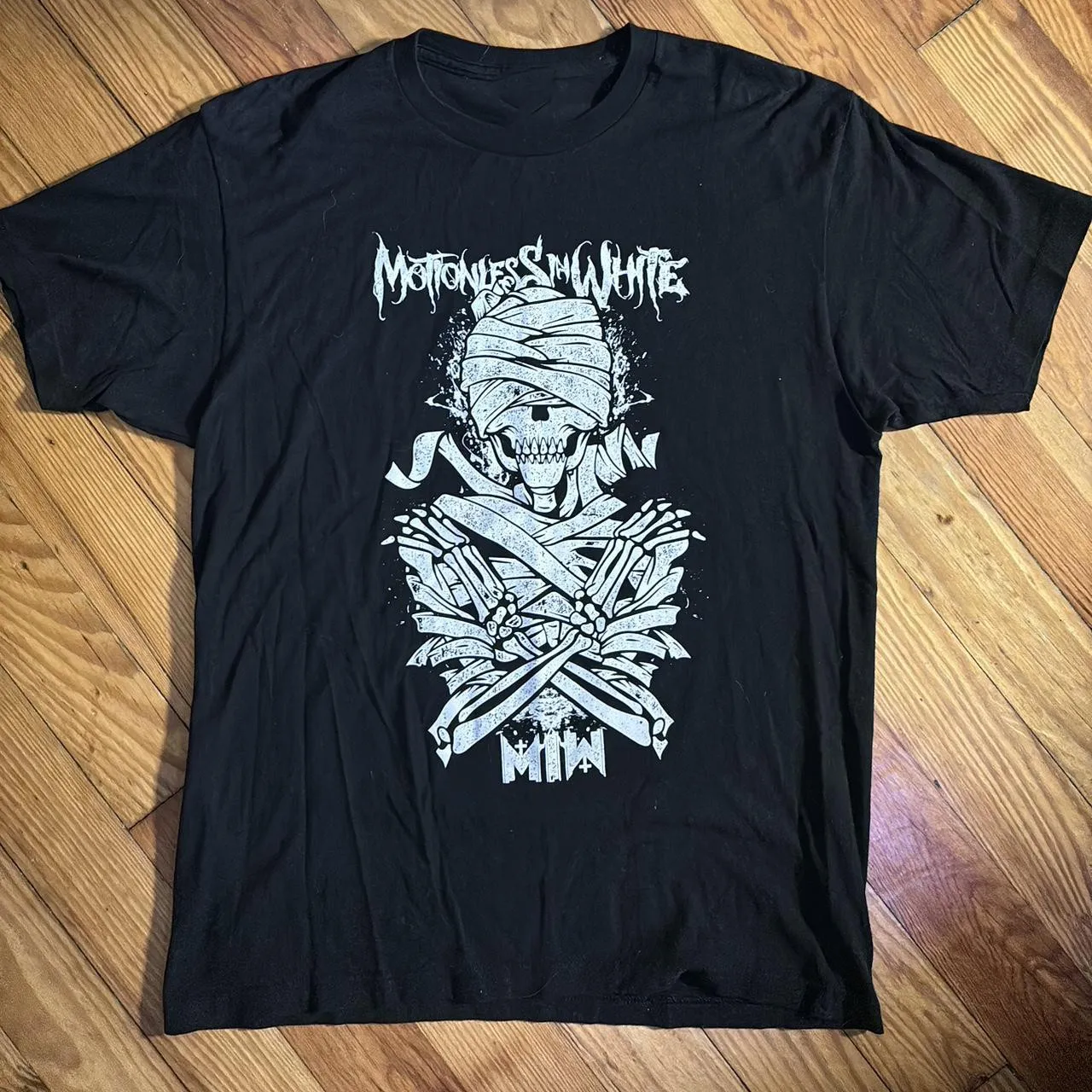 

Rare Motionless In White Band Cotton Gift For Fan All Size T-shirt