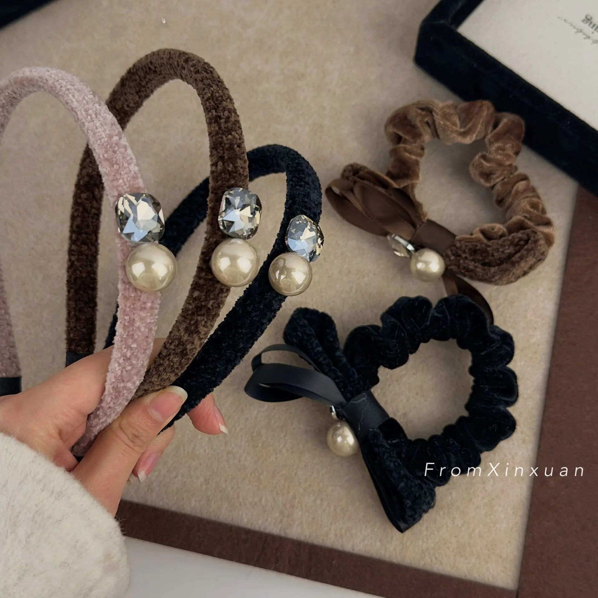 Gentle Women Flannel Diamond Hair Accessories Thin Headband Hair Hoop 2024 Solid Color Plush Suede Hairband Scrunchies Headdress