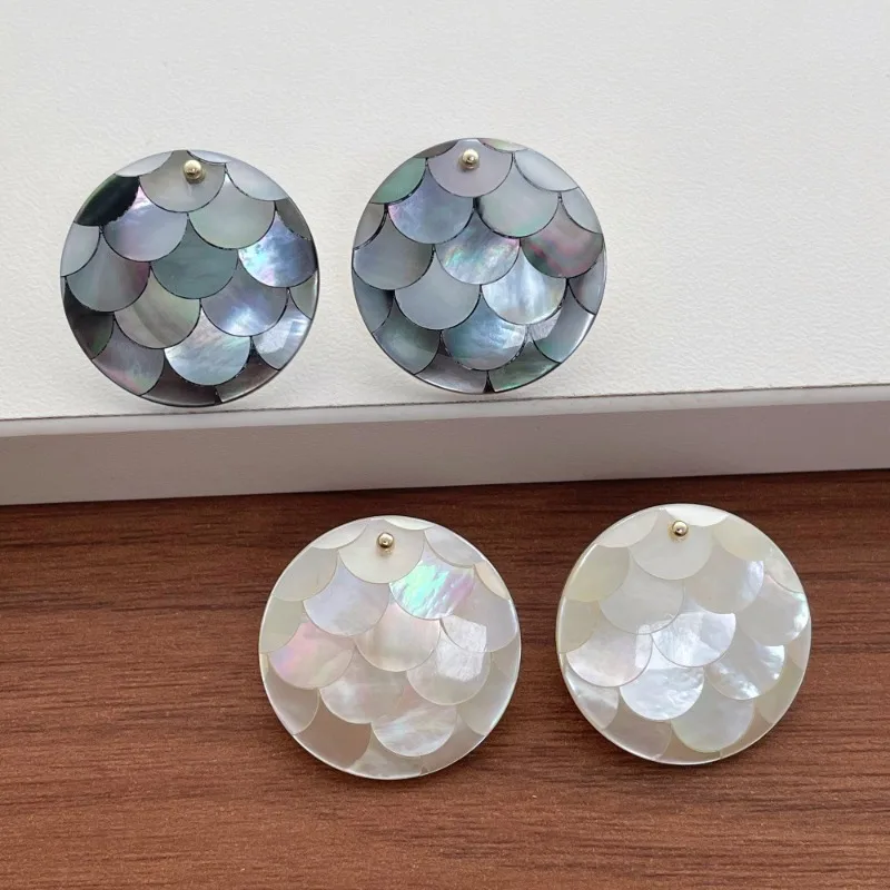 Minar Cute White AB Color Round Natural Shell Fish Scale Patterned Drop Earrings for Women Statement Every Day Holiday Jewelry