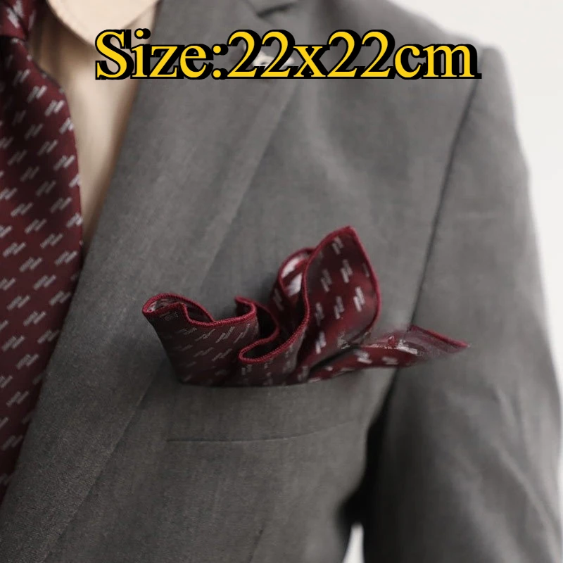 Retro Versatile Small Polka Dot Men's Pocket Square, Formal Business Handkerchief, Perfect For Suit Matching, Office And Banquet