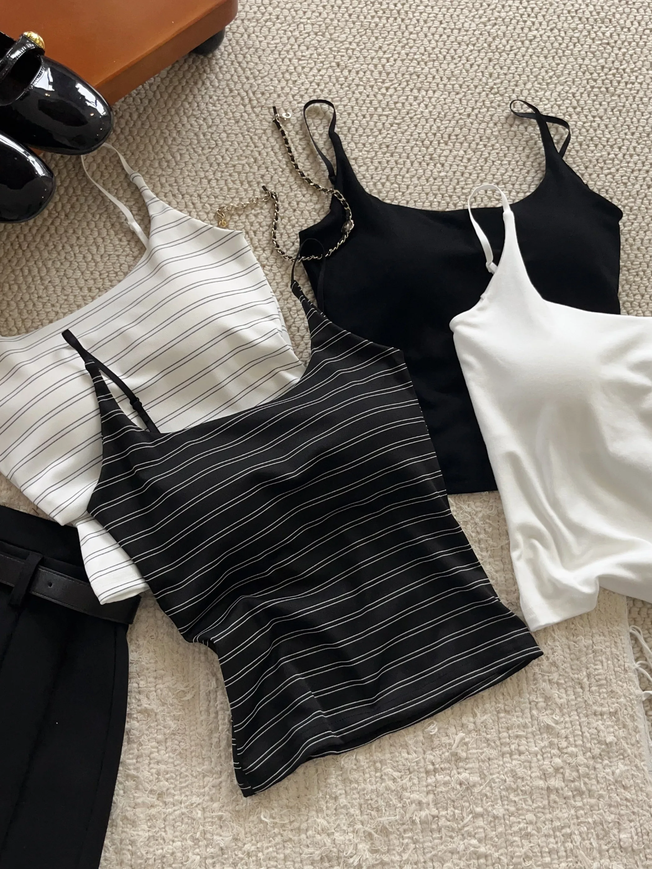 Women's Slim Fit Tank Top with Integrated Chest Pad Summer Outdoor Wear Striped  Color Beautiful Back Strap Vest