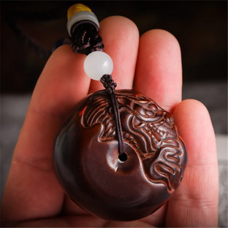 

Подвеска из бусин из тибетского рога яка, символ мира, ручное украшение, брелок для ключей, подвеска для автомобиля, уникальное изделие.