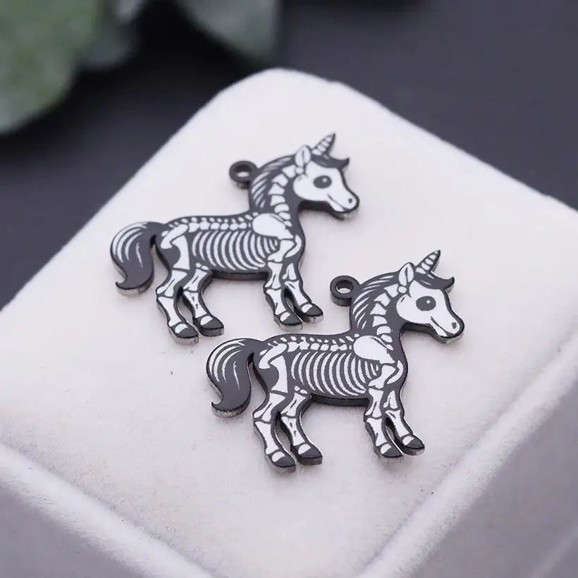 2pcs Cartoon Unicorn Punk Dark Black Fossil Skeleton Pendant Charms for Jewelry Making Necklace Halloween diy Accessories