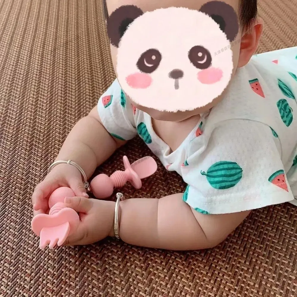 Baby-Silikon-Gabellöffel, kaubare Utensilien, erste Stufe, Training, Raubtier, Kleinkind-Utensilien für Babys, LED-Entwöhnung, mit Aufbewahrungsbox