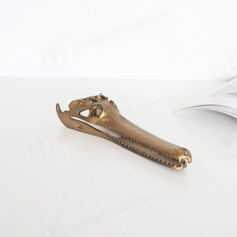 Modern Simple Model Room Golden Fish Skull Shape Metal Abstract Ornament Decoration Living Room Home