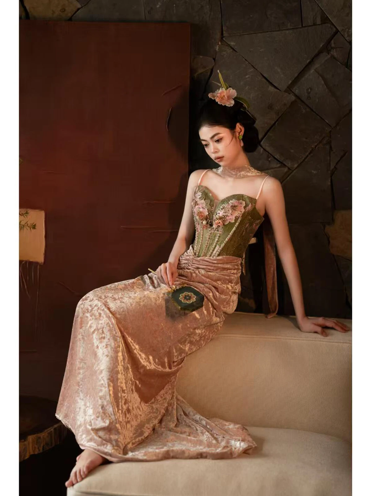

Ele New Chinese Sle Morning Robe for Women Wedding Dr High End Luxury Sweet Toasting Costume Beaded mid Waist Long S...