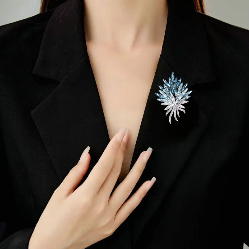 Vintage Crystal Wheat Brooch LuxuryTemperament Women's Zircon Pearl Firework Dragonfly Butterfly Fish Phoenix Broochpins Jewelry view 4