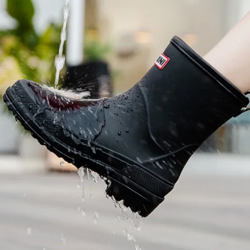 Chaussures de pluie pour femmes, bottes en caoutchouc mi-mollet, imperméables, chaussures de jardin de travail pour femmes, chaussures de pataugeoire antidérapantes