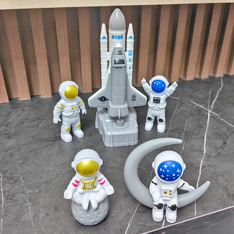

Космическая станция, космический корабль, ракета (может запускаться вручную), аэрокосмический самолет, комбинированный набор игрушек, подарок на день рождения для детей