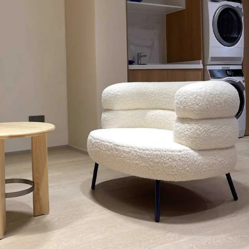 Sofá individual de terciopelo de cordero de estilo Simple para el hogar, silla de maquillaje blanca para balcón, dormitorio, respaldo, esquina, sofá pequeño Perezoso