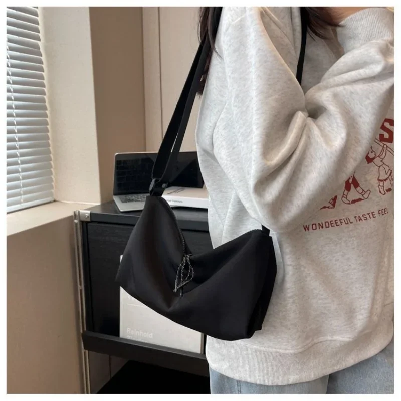Men\'s Mini Casual Small Satchel Crossbody Bag men and women Versatile Student Trend Phone Bag Shoulder Sports Boy Trendy Bags