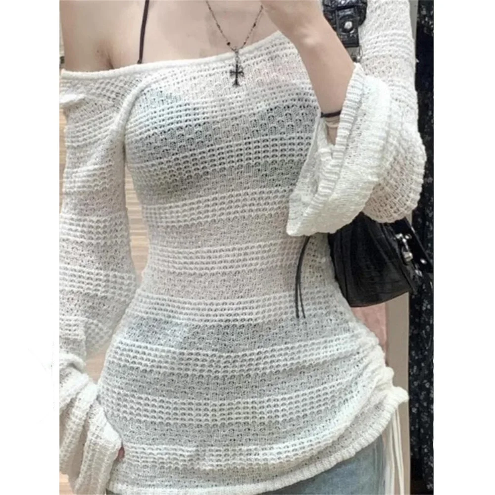

Осенний сексуальный сетчатый свитер с длинными расклешенными рукавами, женский летний новый французский полый тонкий солнцезащитный топ, корейский вязаный повседневный пляжный пуловер