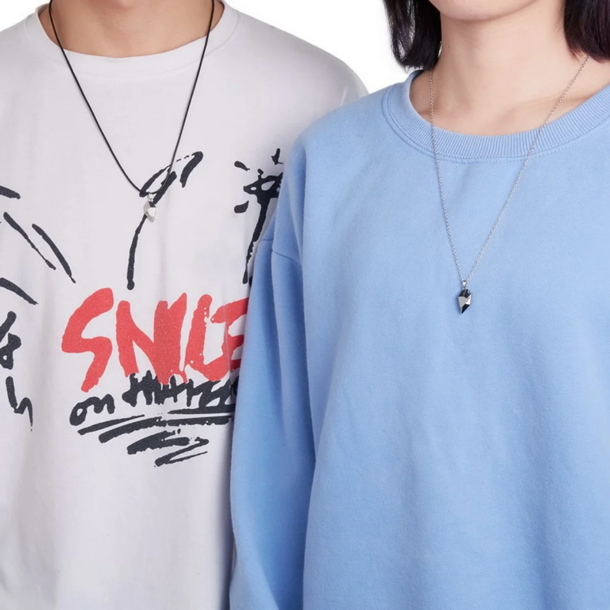 2Pcs Magnetic Heart Couple Necklace For Women Valentine\'s Day Sweater Chain For Best Friend Lovers Wedding Party Gift Jewelry