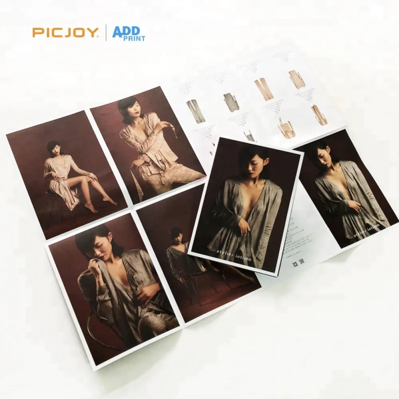 

50 0.Zhang.Custom.High quality 16 pages French folding pamphlet brochure offset printing lingerie printing in shanghai