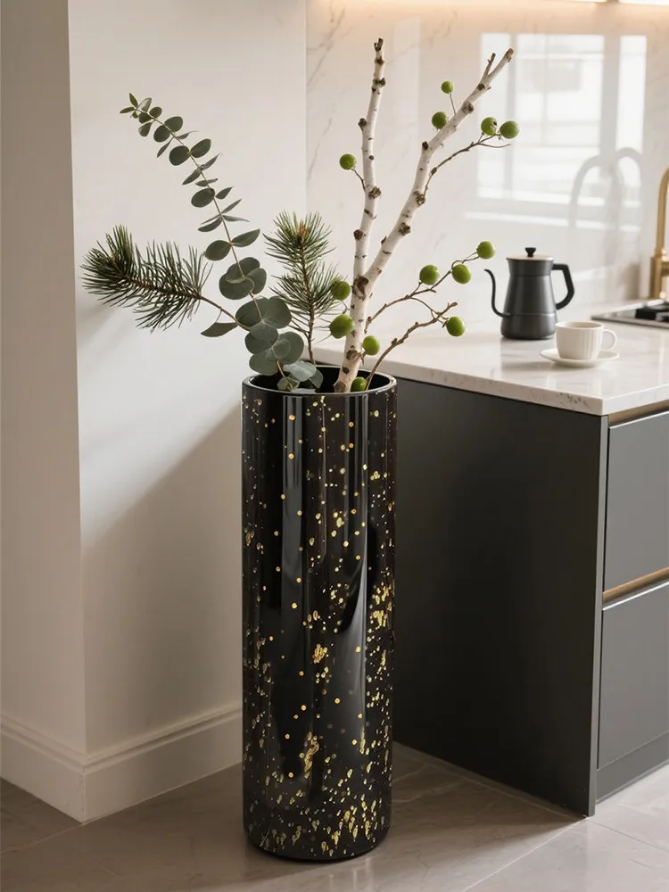 Floor-to-ceiling glass vase, transparent black, high flower arrangement, long branch, large, light luxury, high-end feeling