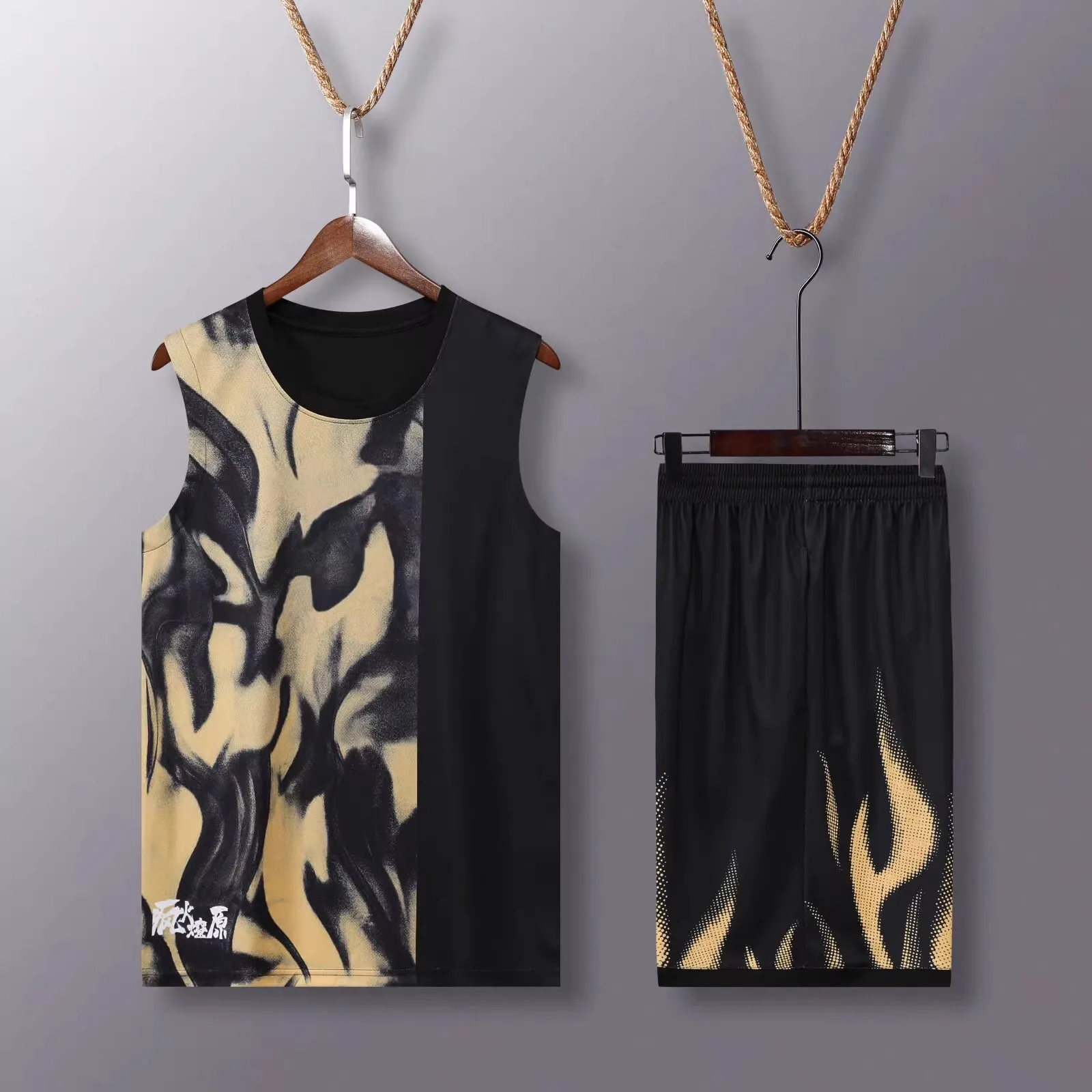 

Баскетбольная одежда-летняя баскетбольная футболка, индивидуальный мужской трикотаж, классический топ без рукавов и шорты, спортивные костюмы для колледжа с двумя карманами