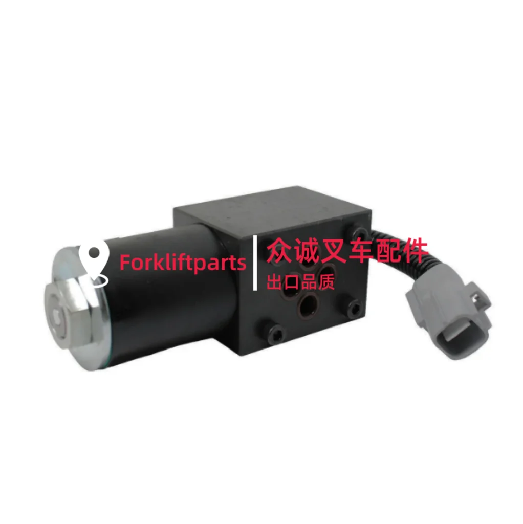 Forklift parts automatic transmission gearbox forward and reverse gear solenoid valve 12V for 8FD15/20/30 OEM 32610-30520-71