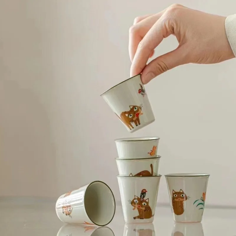 Ceramic mini coffee cup cute cartoon cat pattern porcelain coffee cup handmade small cup of tea.
