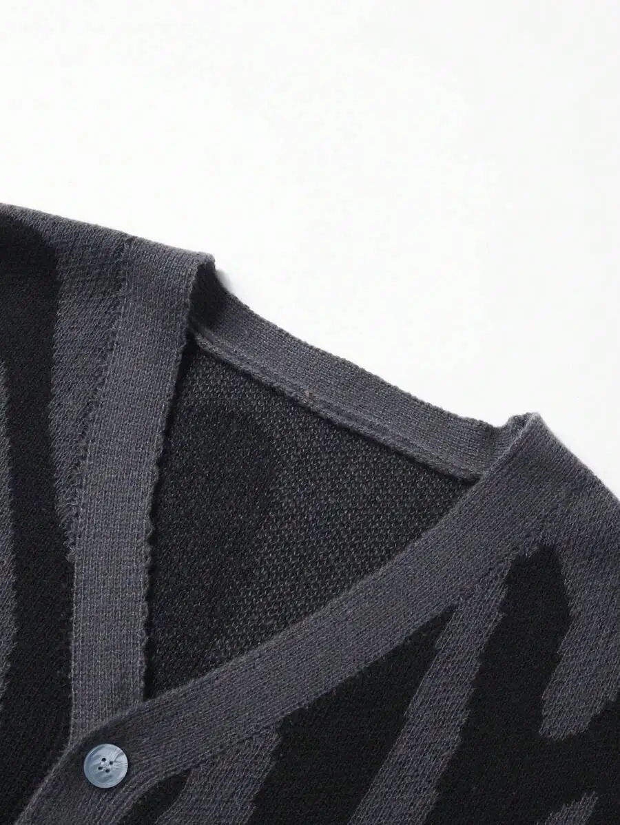 Men's Abstract Pattern V-Neck Button-Up Cardigan Sweater for Fall Winter