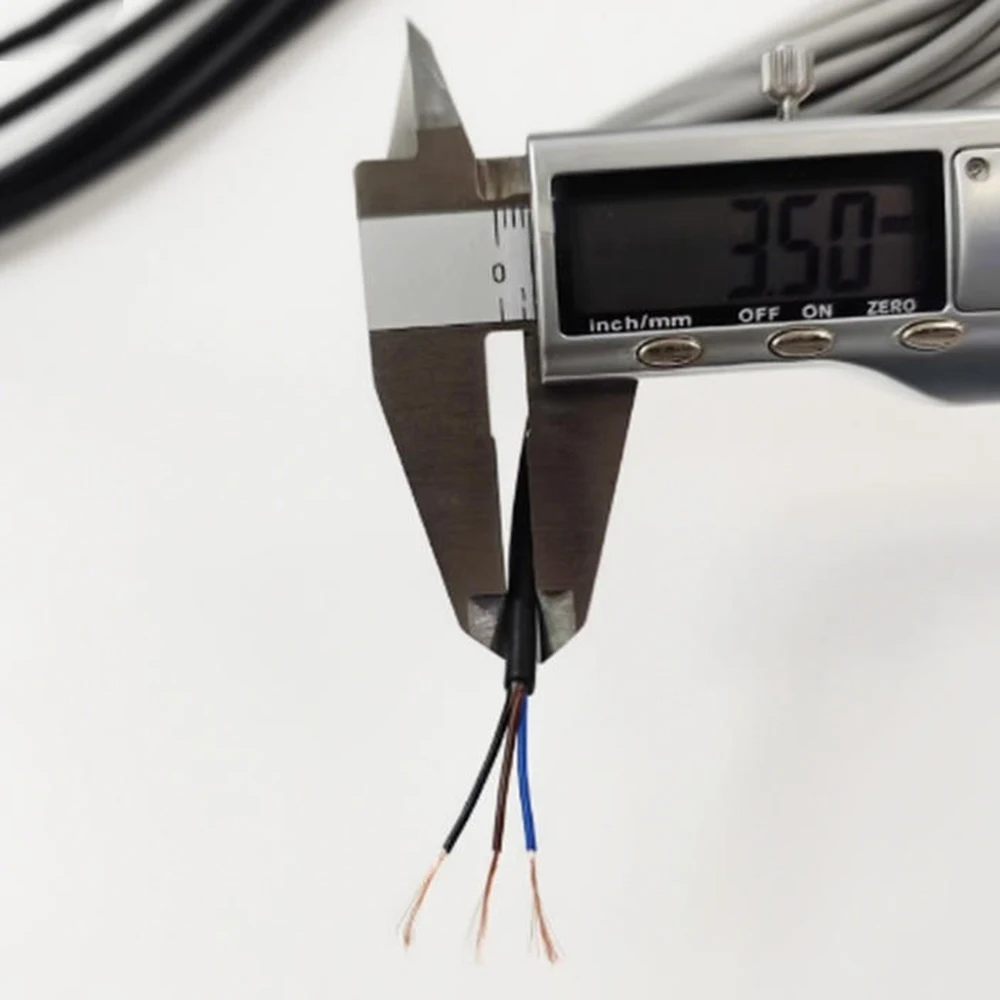 

Ультра-мягкий 3-жильный кабель датчика сигнального провода 24AWG — прочное маслянистое матовое покрытие, гибкий электрический провод диаметром 3,5 мм