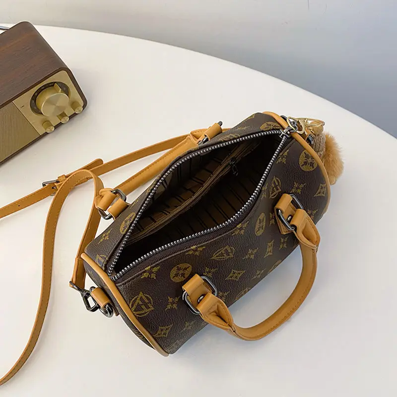23*15*13 سنتيمتر حقائب النساء مصمم الفاخرة Crossbody الكتف المحافظ حقيبة يد المرأة مخلب حقيبة تسوق سفر
