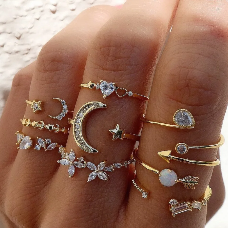 9Pcs Star Moon Rhinestone Stackable Ring Set, Boho Waterdrop Floral Heart Joint Knuckle Rings, Vintage Gold Layered Finger Jewelry for Women Daily Party Decor