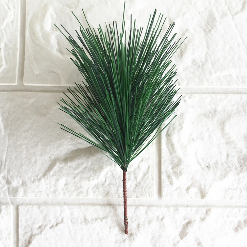 

20pcs Decorative Needles Faux Christmas Tree Ornaments Artificial Plant Decor Simulation Pine Decor Mini Pendant Adornments For