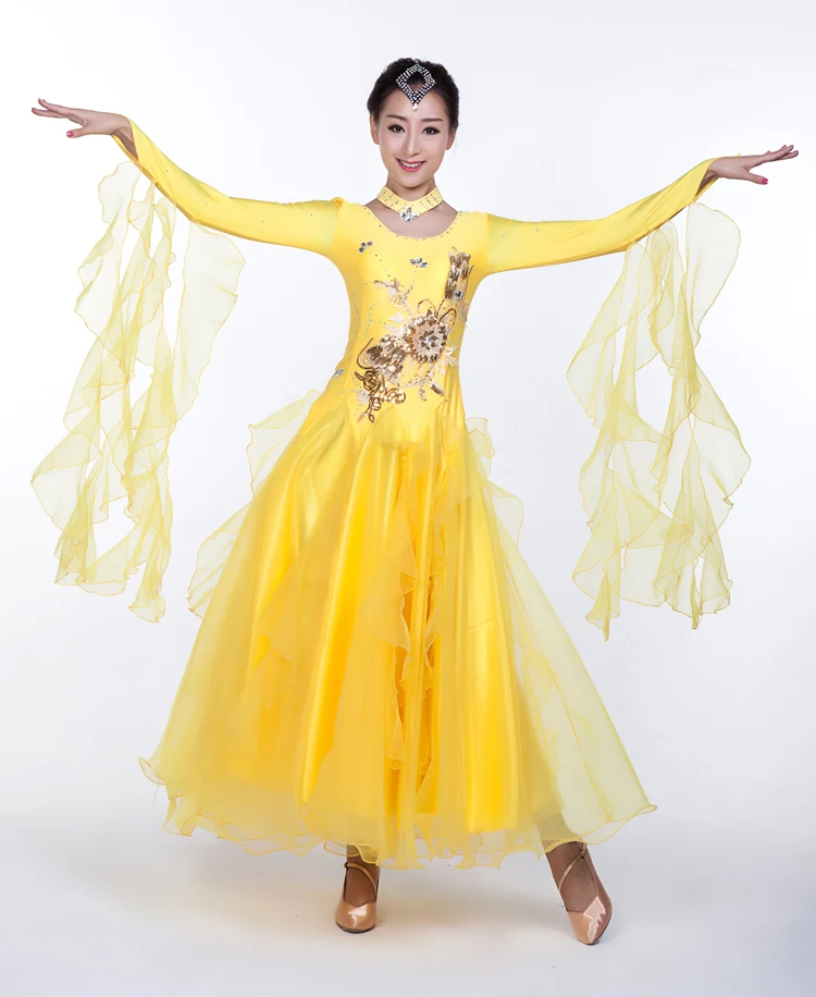 ชุดเต้นลาตินมาตรฐานสำหรับผู้หญิง ชุดเต้นแจ๊ส โมเดิร์น สำหรับการแสดงทีมและการแข่งขันระดับมืออาชีพ