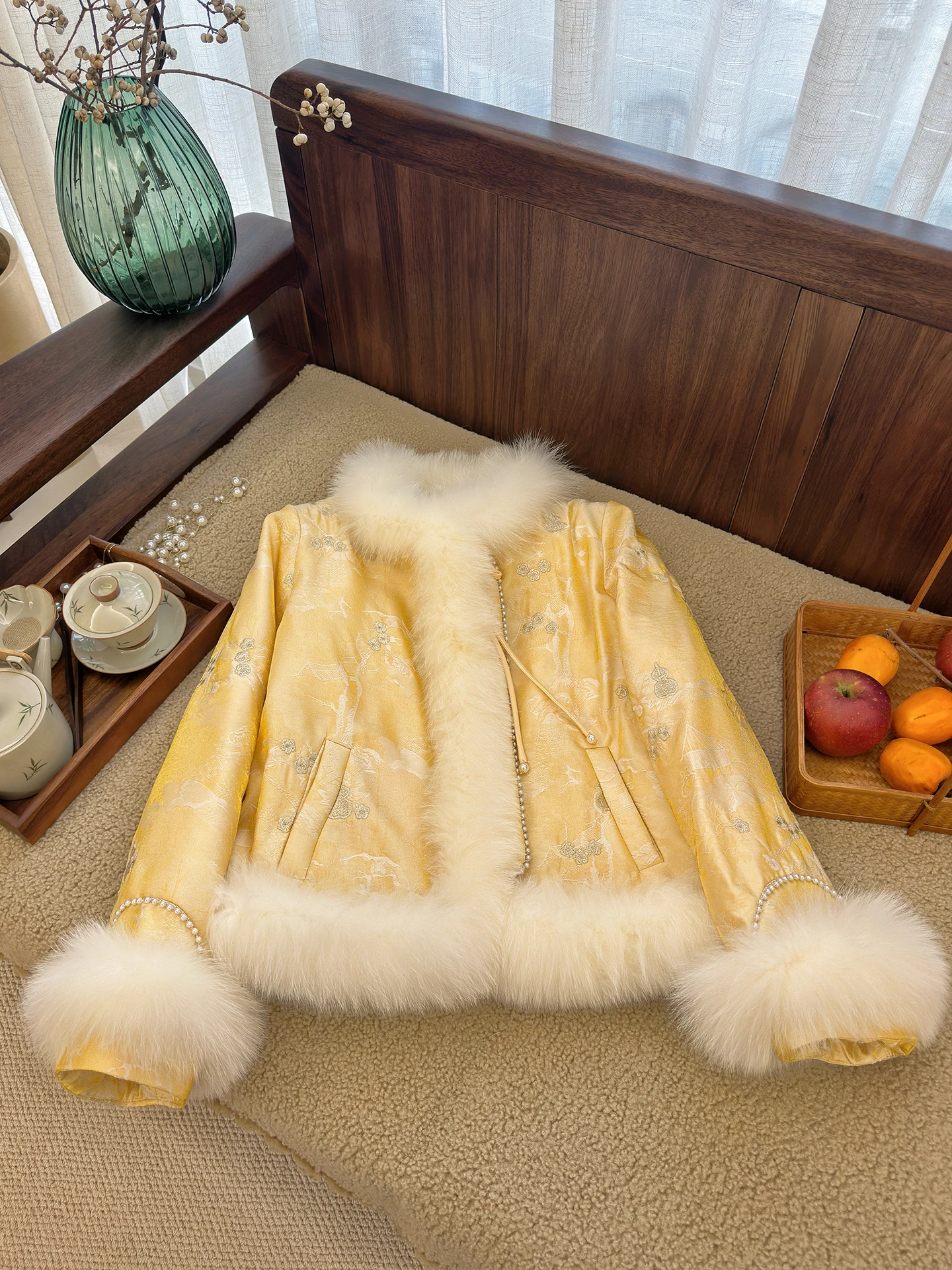 

Exquisite Chinese Sle Fur Collar down Jaet Women's Winter New Faion 90 White Du down Embroidered Coat Regular Fit