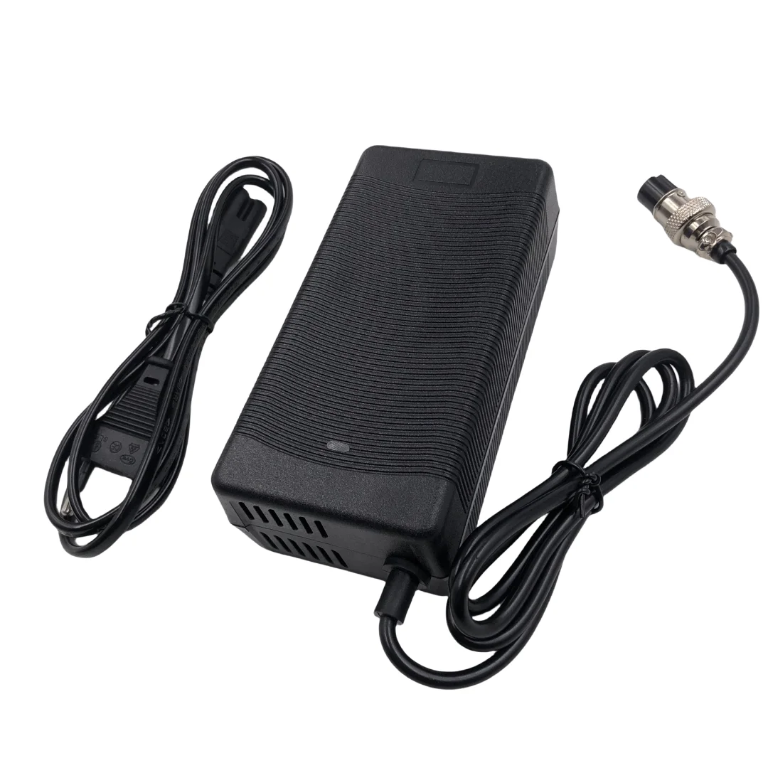 GX16-3 핀 DC5.5 XLR 플러그가 포함된 58.8V 2A 충전기, 52V 리튬 이온 배터리 입력 100-240V용 전원 어댑터