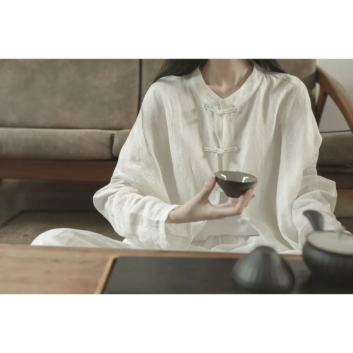 Women's Zen Style Frog Button Loose Shirt, Hanfu Style White Mid-Length Blouse, Traditional Chinese Vintage Elegant Casual Top