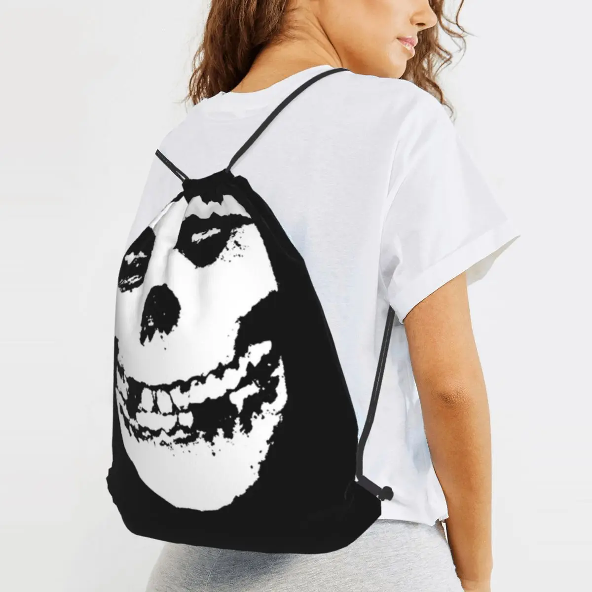 

Misfits Skull Backpacks Multi-function Drawstring Bundle Pocket Sports Bag Book Bags for Man Woman School