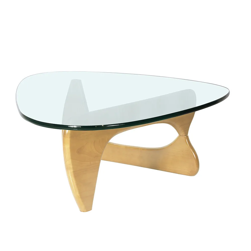 طاولة قهوة مثلثة مع سطح زجاجي وقاعدة من الخشب الصلب وتصميم مستوحى من Noguchi #5