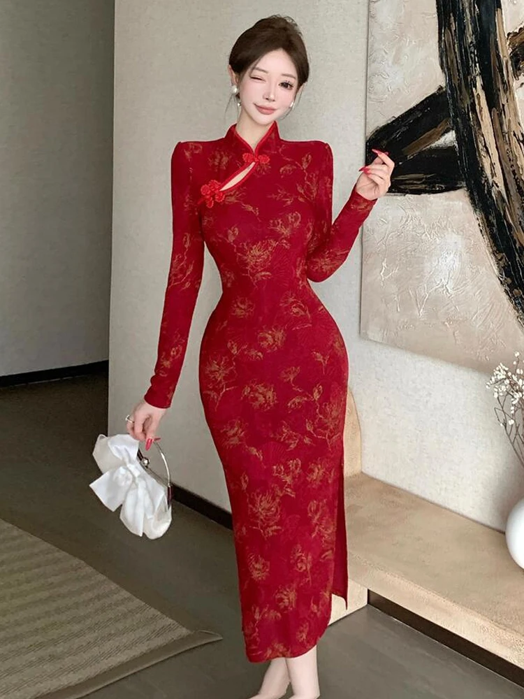 

Улучшенное платье с тиснением и выдолбленным разрезом, сексуальная и элегантная темпераментная утягивающая юбка Ципао с длинными рукавами