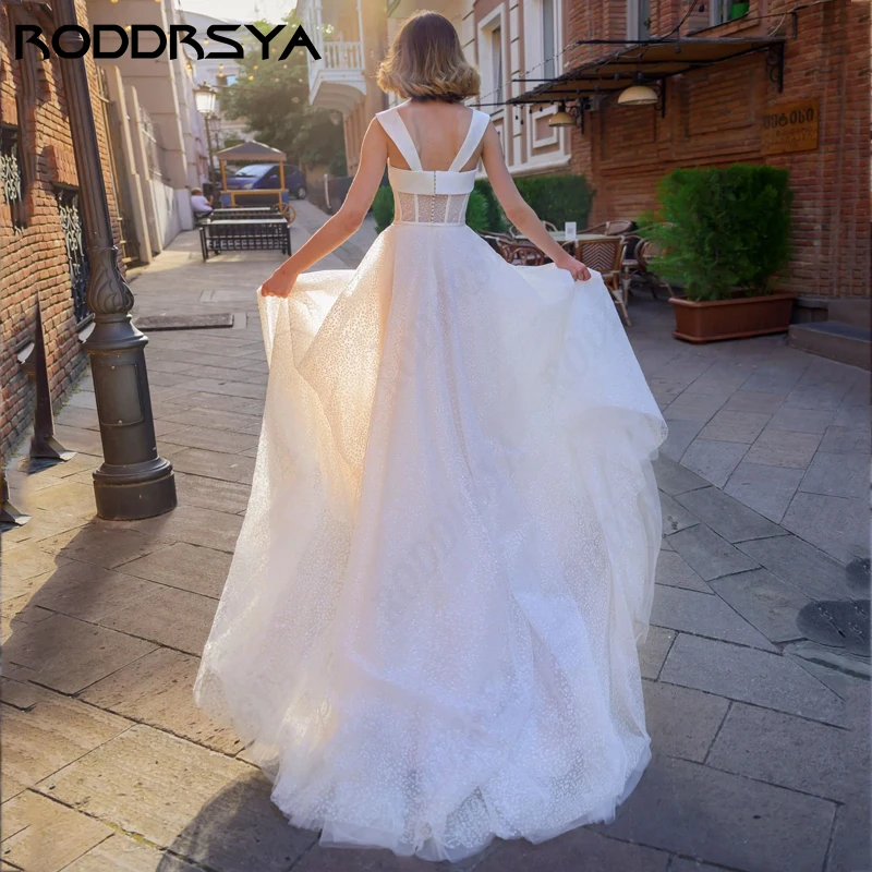 RODDRSYA Exquisite Lace A-Line Wedding Dress Square Neck Wide Straps Floor Length Bridal Party Illusion Button Back Brautkleid