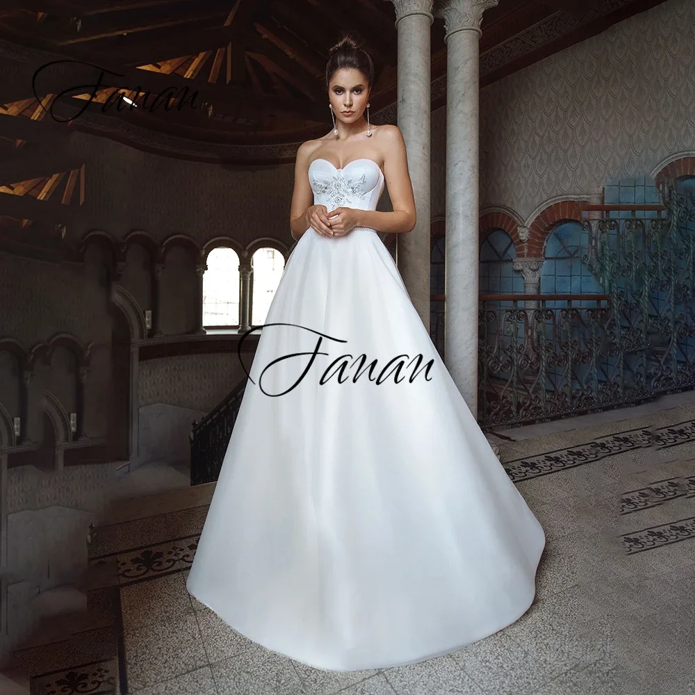 Vestido de novia sin tirantes con cuentas y apliques de cristal, Espalda descubierta, sin mangas, corte en A, vestido de novia de Organza, vestido de fiesta mariage