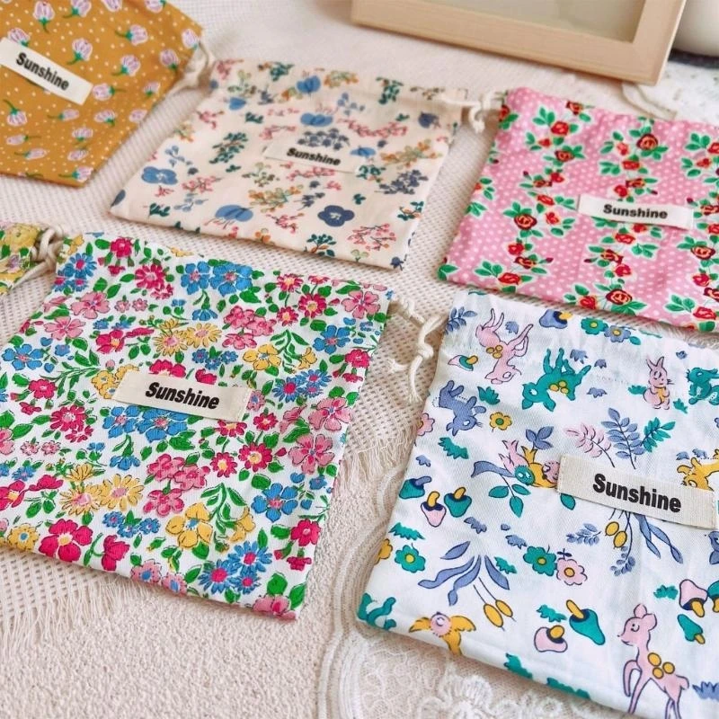 

J15U Colorful Paci Keeper Bag Travel Bag Pacifier Holder Baby Teething Storage