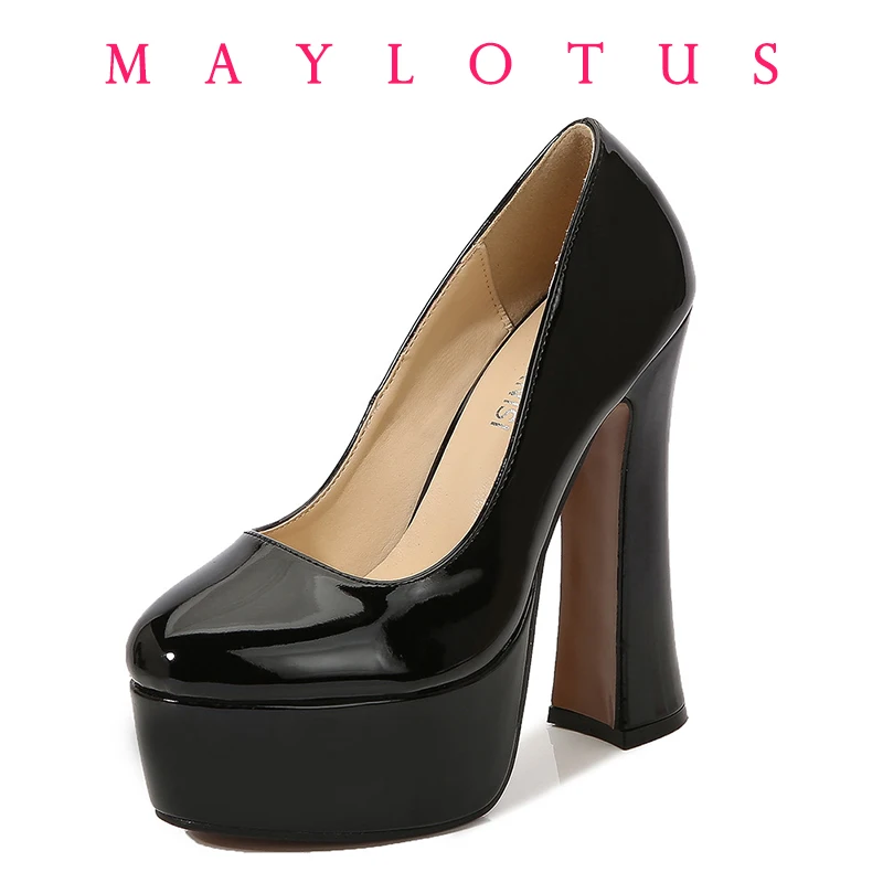 

2024 Women's Spring and Summer Platform Pump Fashion High Heel Thick Bottom Buckle Pointed Brand Walking Banquet Single Shoes