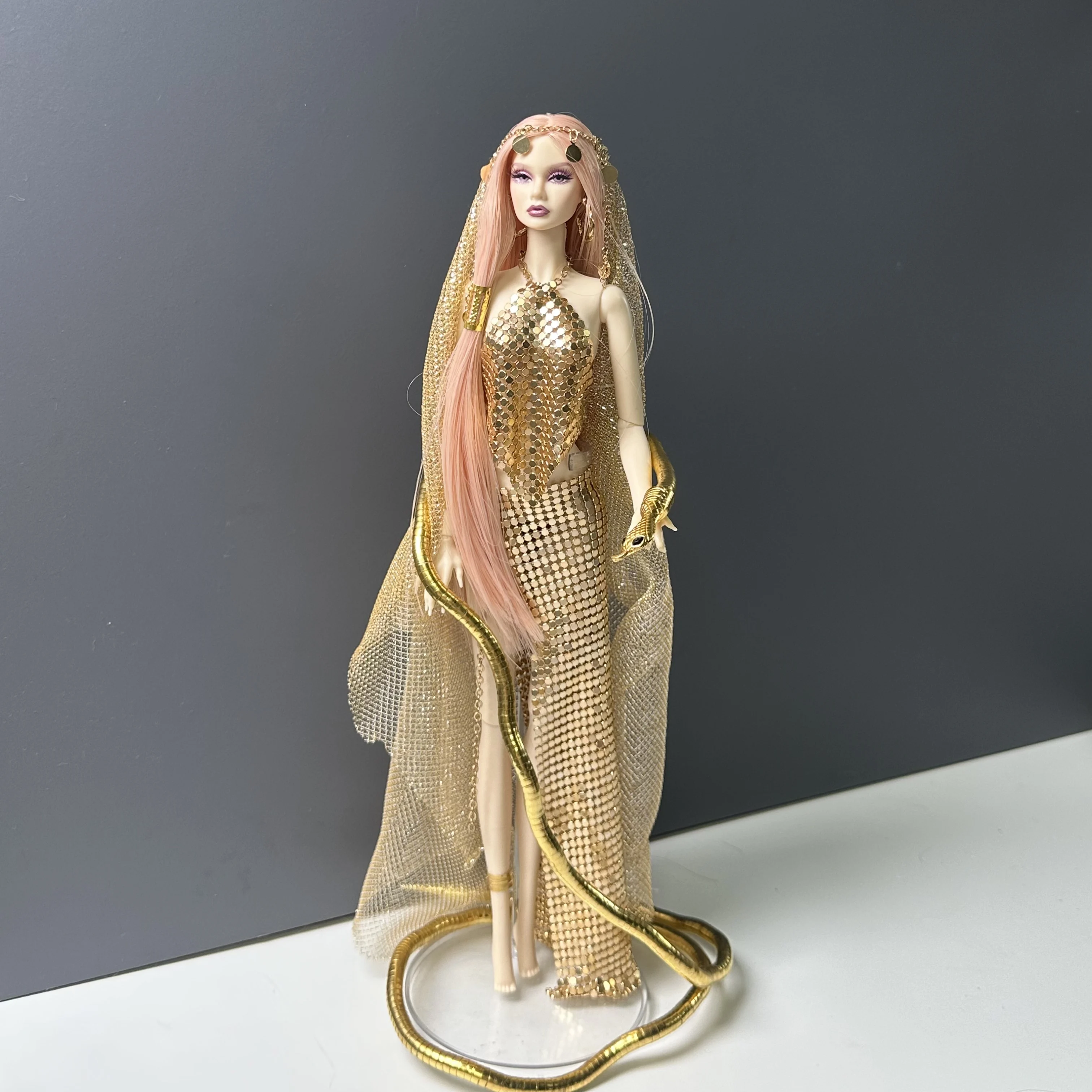 

Original Design Egyptian Queen Doll Clothes Gold Sequinned Evening Gown+Snake+Headwear Set For 1/6 Babi Xianxian Supermodel Doll