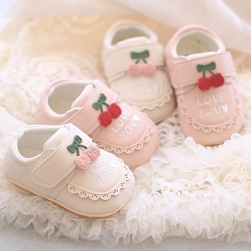 Fashion Baby Shoes 2026 Spring New Kids Casual Shoe Simple Versatile Girls' Leather Shoes Comfort Non Slip Baby First Walkers