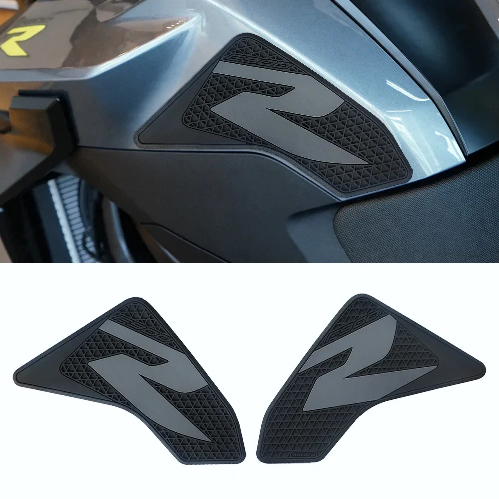 

Motorcycles Decoration Side Gas Knee Grip Protector Anti Slip Sticker Tank Traction Pad For BMW F900R 2020-2025