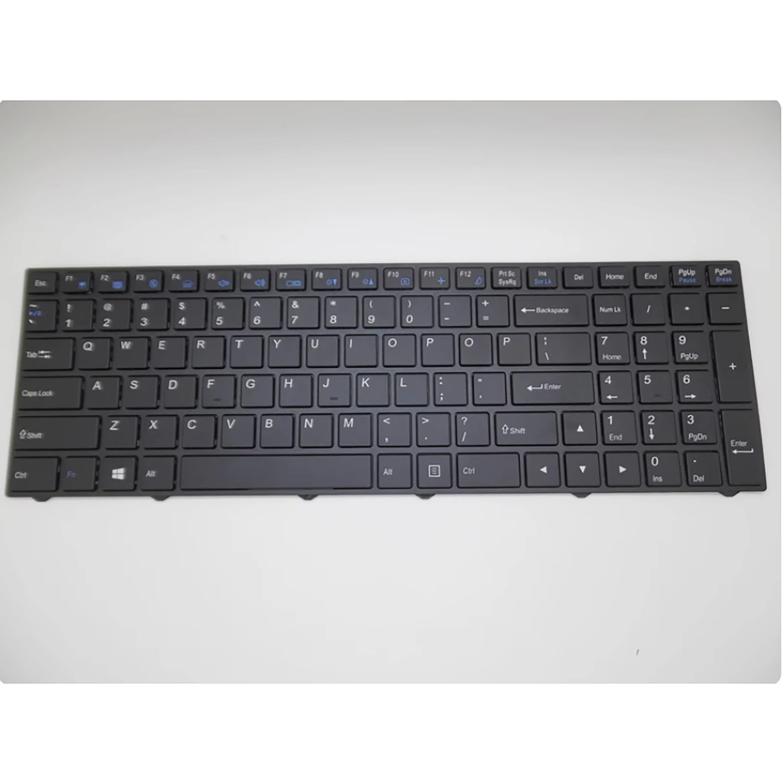 

US for CLEVO CVM15F33US-430 6-80-N25J0-011-1 S/N: 1841022423M Laptop Keyboard