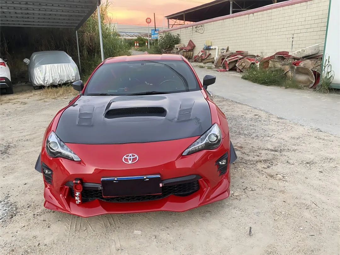 Car ABS Front lip side skirt back lip Rear Spoiler body kit for Toyota GT86 2017-2020 Body kit front lip side skirt back lip TRD