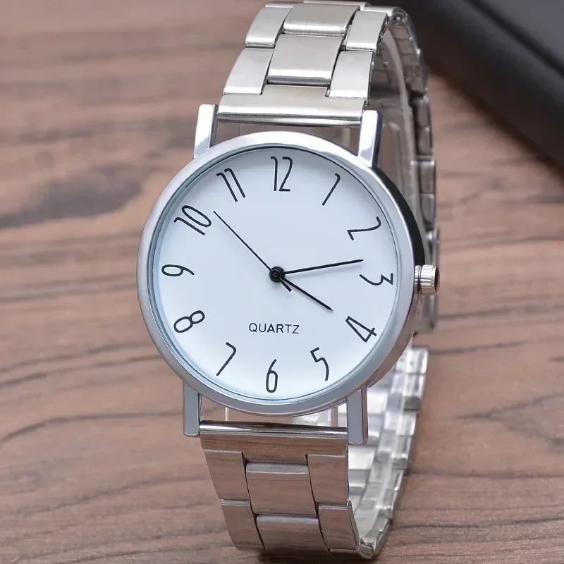 Reloj analógico de cuarzo con tres ojos falsos para hombre, cronógrafo de acero inoxidable, estilo informal, para negocios