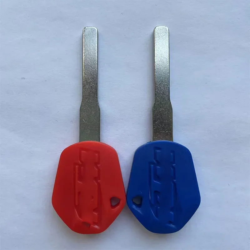 

For KTM DUKE 125 250 390 690 990 Motorbike Racer Good Quality Brand New Blue/ Red Motorcycle Blank Key Uncut Blade keys