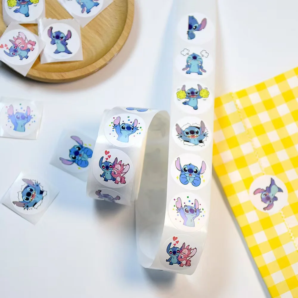 500 قطعة/لفة ديزني غرزة Kawaii ملصقات الأمتعة الكتابة على الجدران لعبة الشارات الديكور ملصق هدية إغلاق ملصق