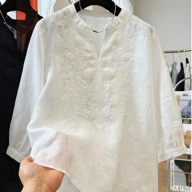 

2026 Advanced Hemp Heavy Industry Embroidered Seven Sleeve Style Breathable and Cool Solid Color Top